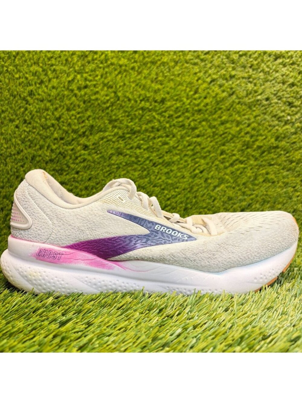 Brooks Ghost 16 Womens Size 10.5D Gray Purple Athletic Running Shoes Sneakers